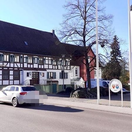 ホテル Gasthaus Roessle ブレッツフェルト エクステリア 写真